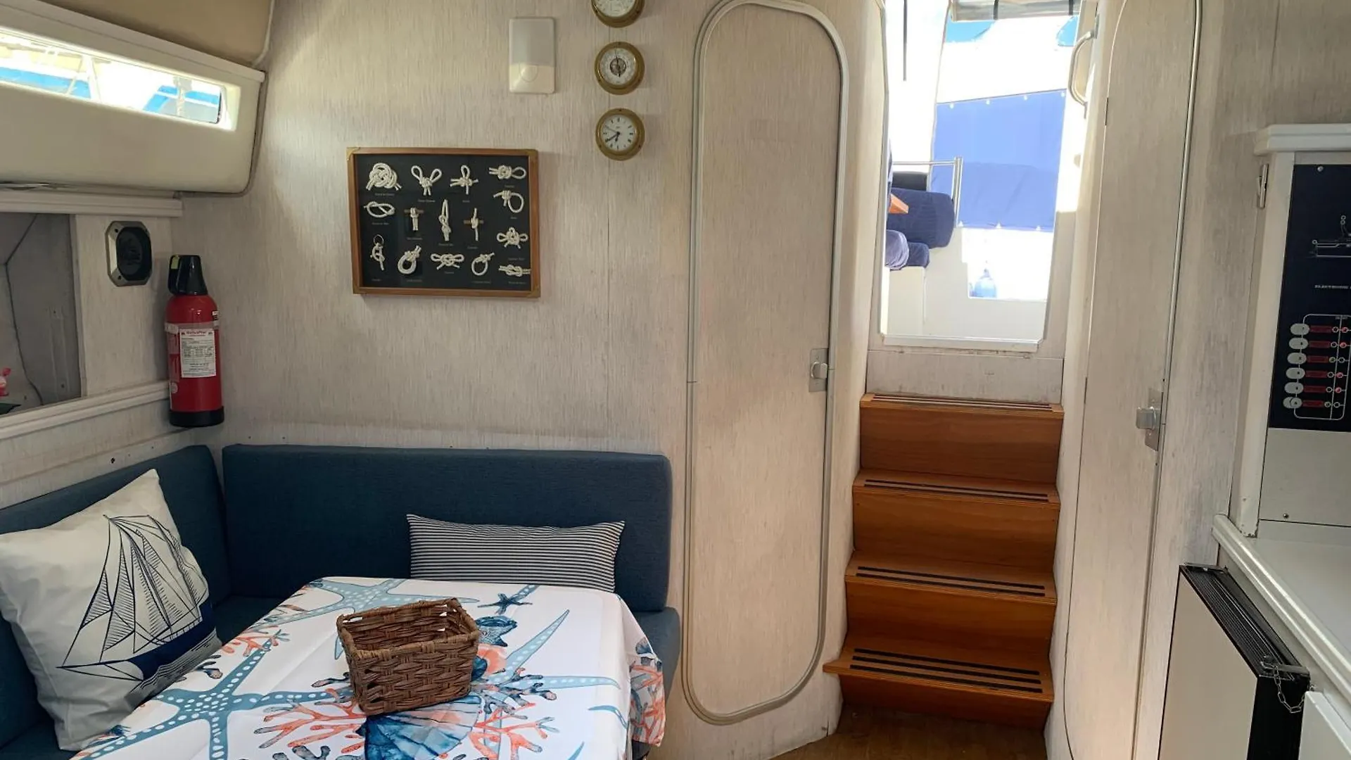 Botel Vimaro Boat Hotel Barcelona